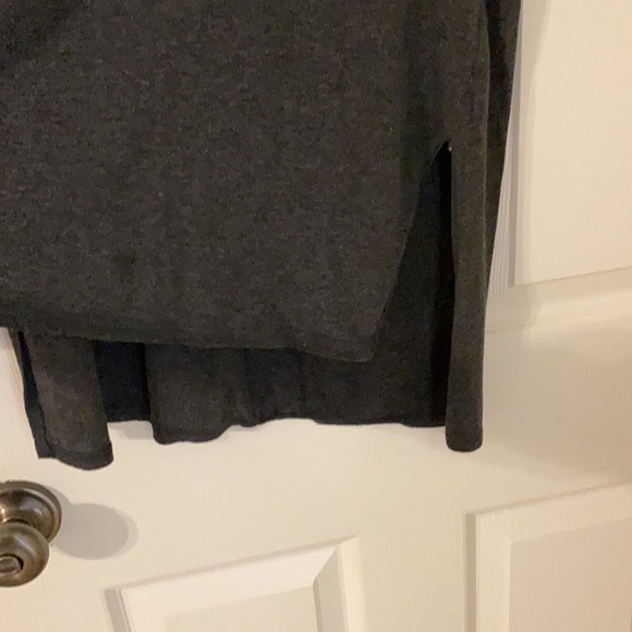 Calvin Klein workout tank - Picture 3 of 5